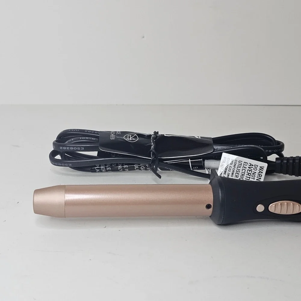FoxyBae Make Magic Mini Rose Gold Curling Wand Tourmaline Ceramic RG-S-CLU